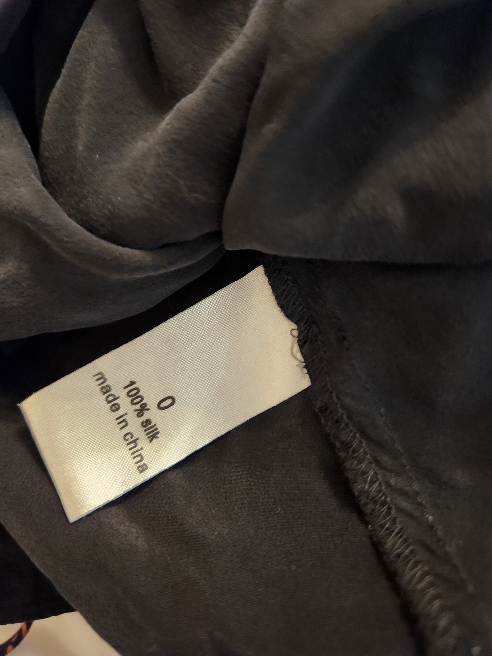 Cut25 size 0 sleeveless top with a draped cowl neckline 100% Silk style 131933 - Picture 10 of 11